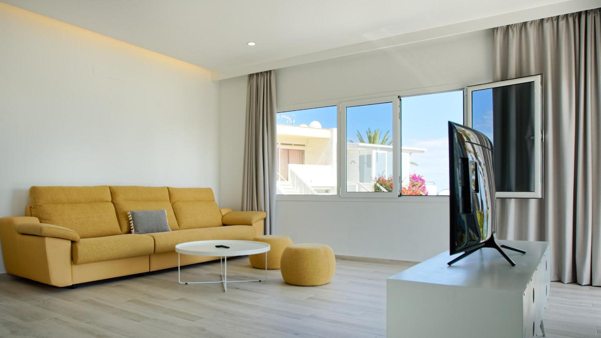 Deva Beach Boutique Apartments Maspalomas  Ruang foto
